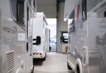 Zwiedzanie atrakcji turystycznych kamperem – to prostsze niż myślisz!